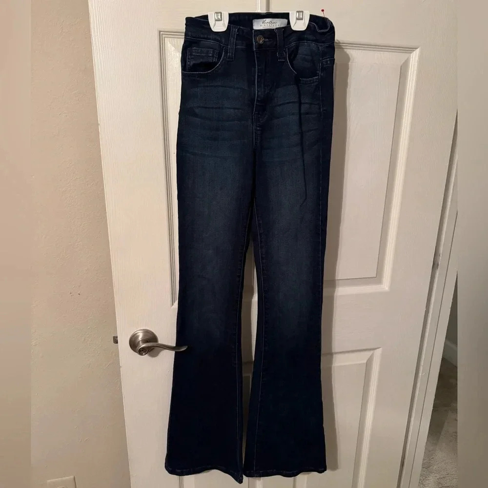 KanCan Size 25 Signature Buckle Exclusive Flare Jean